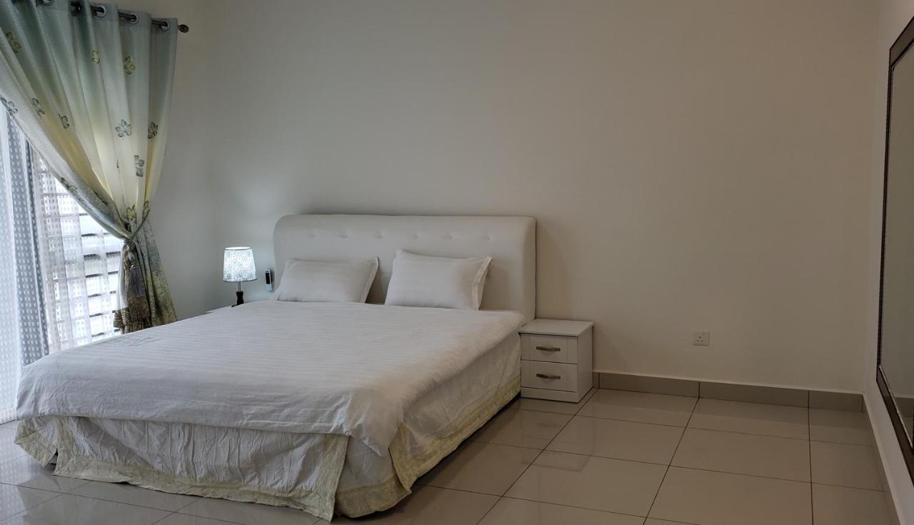 Sr Home-Stay @ Klia Kuala Lumpur Extérieur photo