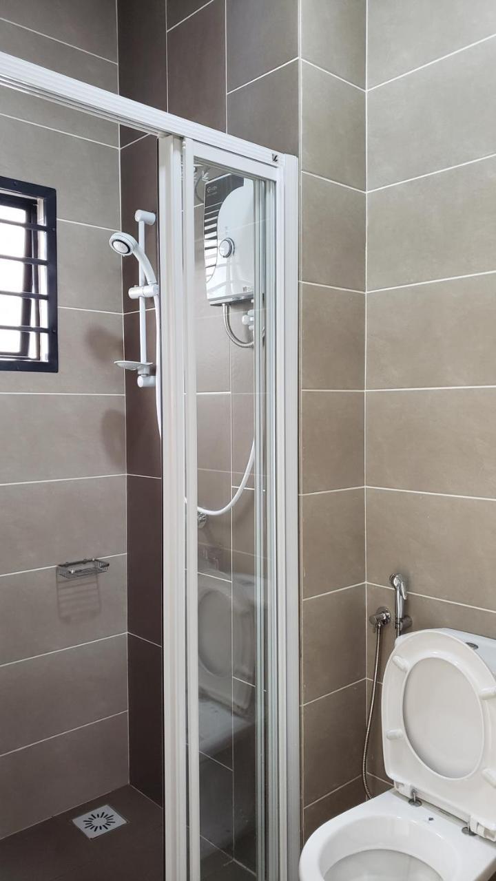 Sr Home-Stay @ Klia Kuala Lumpur Extérieur photo
