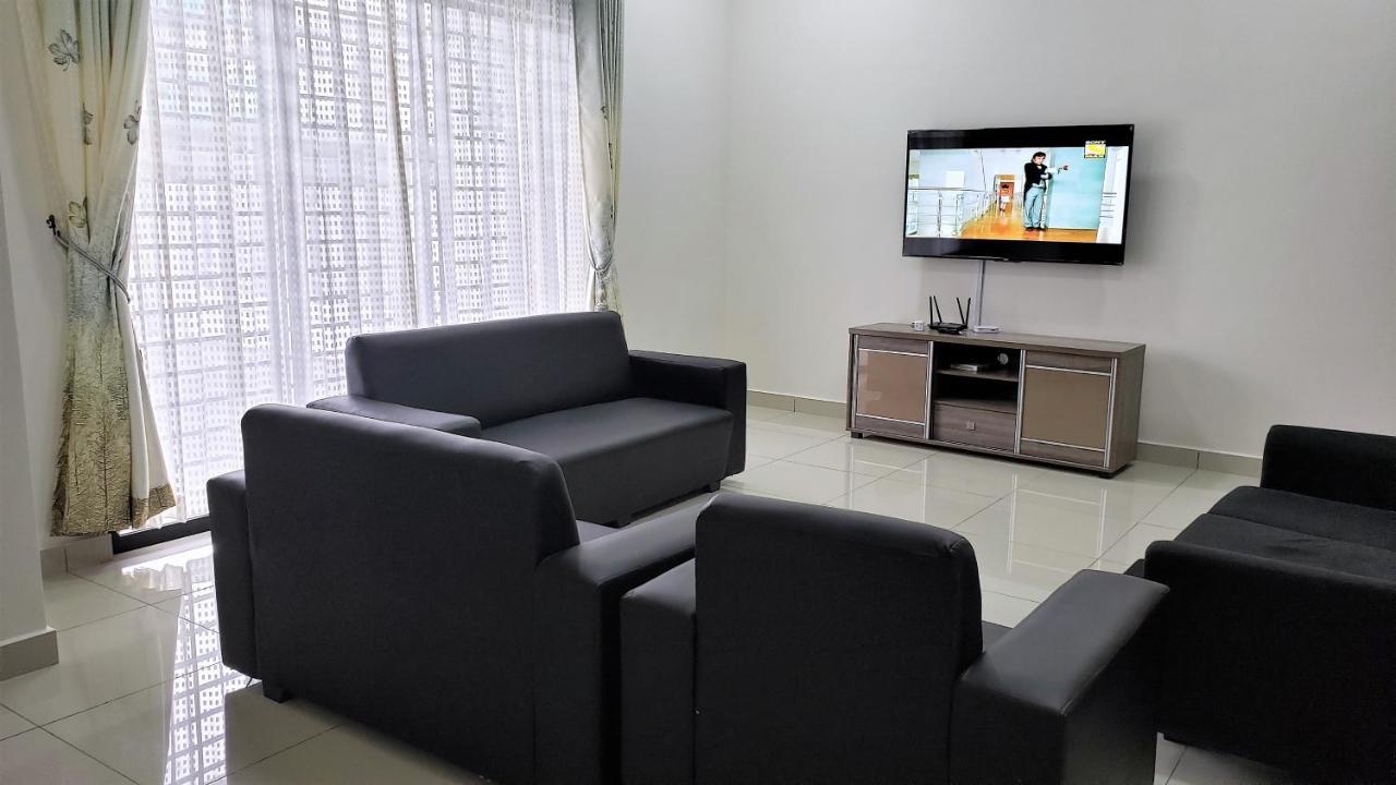 Sr Home-Stay @ Klia Kuala Lumpur Extérieur photo