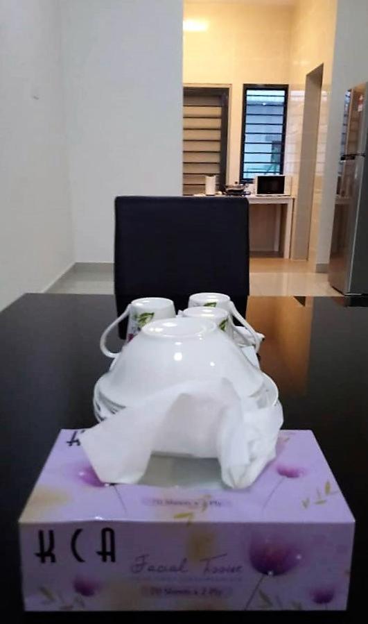 Sr Home-Stay @ Klia Kuala Lumpur Extérieur photo